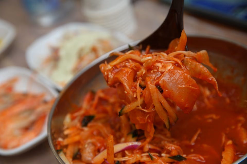 수정횟집 부산 자갈치해안로 활어회 전문점 홈으로 가기, 釜山ひとりご飯 海鮮編完全ガイド, 一人旅の海鮮メニューと値段
