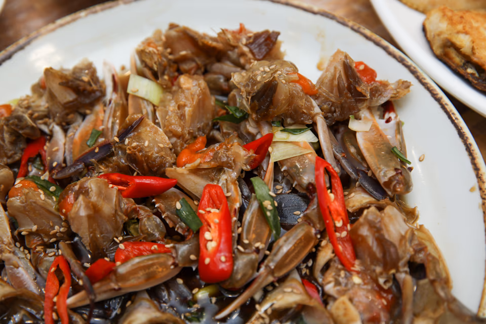 수정횟집 부산 자갈치해안로 활어회 전문점 홈으로 가기, How to Eat Ganjang Gejang, Rice Ratio and Shell Bibimbap Order