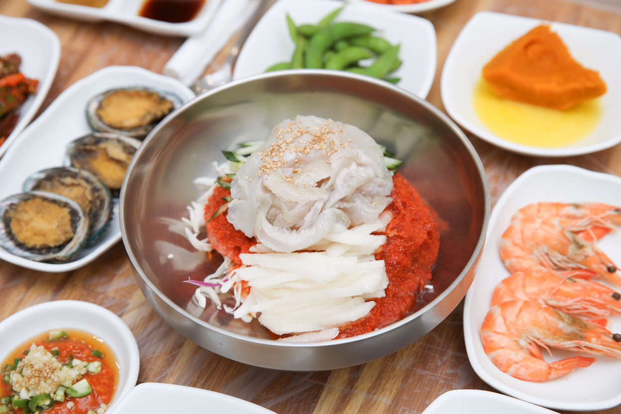 Busan mulhoe, Korea's Spicy Cold Raw Fish Soup, The Complete Guide (6/10)